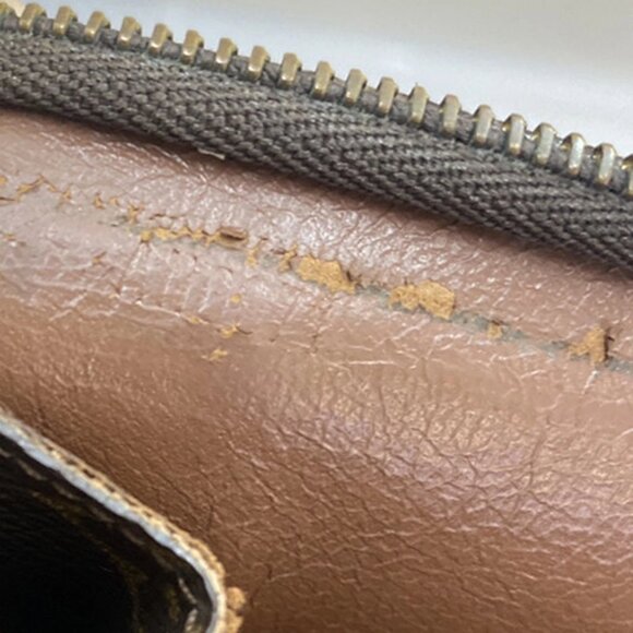 LOUIS VUITTON Poche Toilette 26 Clutch Hand Bag Monogram Leather M47542 01YH581 - Picture 13 of 16